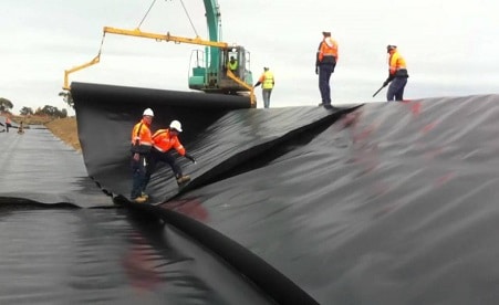 Proses Pemasangan Geomembrane Berikut Tahapannya Proses Pemasangan Geomembrane